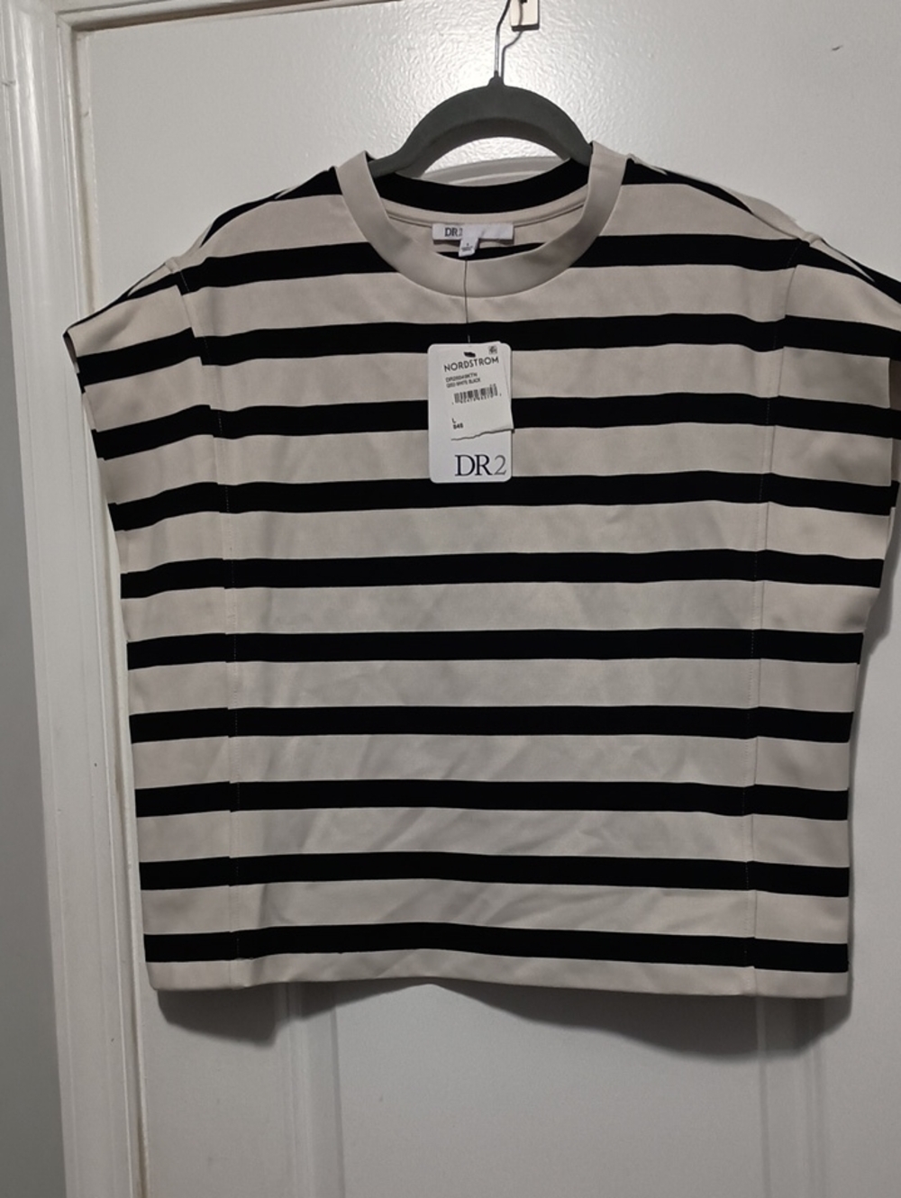 DR2 Women's Black & Cream Horizontal Stripe Short Sleeve Crewneck New With Tags